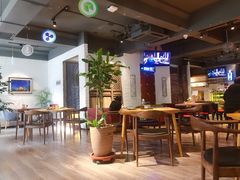 大堂-JINNS锦时 steak&pizza(浸信会礼拜堂旧址店)