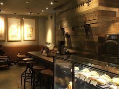 -星巴克(武康路店)