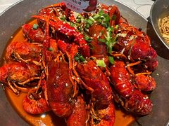 -巴厘龙虾·榜首油焖大虾(音乐学院·沿江酒馆店)