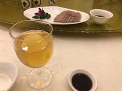 -梅龙镇酒家(南京西路总店)