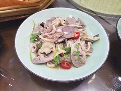 -丁里羊肉小镇(天鹅湖总店)