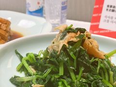 邹山腐皮鸡毛菜-竹外桃花·江南小酒馆(SKP·S店)