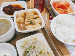 -老乡鸡(新邻天地店)