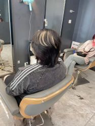 -藤野造型烫发染发