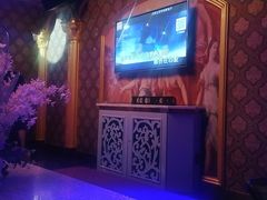 -欢乐迪KTV(南坪上海城店)