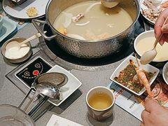 -椰小鸡·琼州糟粕醋·火锅(美兰缤纷城店)