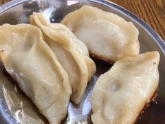 -黄阿姨锅贴大王(万航渡路店)