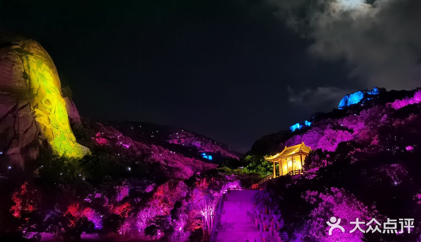 感受佛文化的一天 