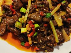 -人民公社铁锅炖·东北菜(卫国道店)