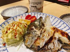 和风烧三文鱼鱼头-万岁寿司(芳村店)