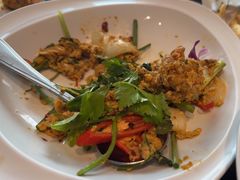 -Chom Cafe and Restaurant