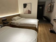 -慧闻酒店(苏州拙政园店)