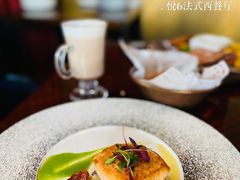 -YUE·6·西式融合餐厅(外滩六号店)