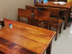 -上海特色小笼店(铁岭路90弄小区店)