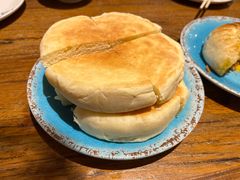 -蒙亨·阿木图赛(乌兰察布天恒广场店)