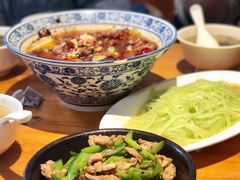 川味小炒肉-禧福徕盆盆香川菜馆