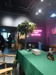 -MOVAN  HAIR莫凡匠人发型屋