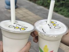 -锦明酸奶店新疆特产(斯大林西路四巷店)