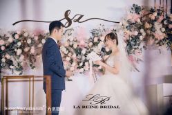 点击看大图 -拉瑞娜LaReine婚纱礼服高级定制
