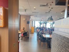 -麦当劳(三亚凤凰机场店)