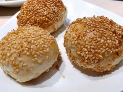 蟹壳黄-鼎泰丰(当代商城店)