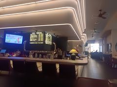 -埠口精酿夜景餐酒吧· BREWPORT BISTRO(长嘉汇重庆之眼店)
