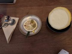 柠檬冰蛋糕-知亘茶食