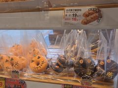 -85度C(生甜甜圈研究工坊·上海平凉店)