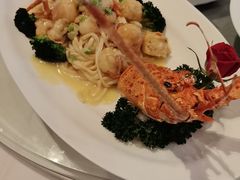 -千灯盛汇·头牌粤菜(致越优城店)