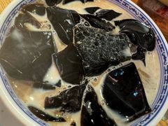 -邹开喜·炭炉鸡煲·海鲜火锅(虹口足球场店)