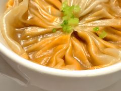 鲜虾蟹肉龙虾汤包-北京厨房(SKP店)