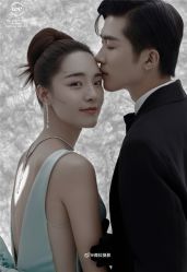 -至臻微拉婚纱摄影