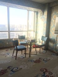 -阿茹娜美容会馆