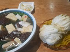 -金莹丸子汤清真(朝外SOHO店)