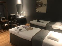 -Let’s Relax Spa(Siam Square One)