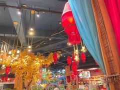 大堂-老滇山寨•云南特色菜•地方菜•民族风情歌舞表演(金碧店)