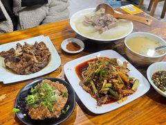 -朱大嘴肥肠血旺(福字街店)