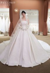 -派丽莫Pellimo原创设计婚纱品牌