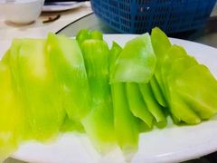 -渝君重庆火锅(嘉宾路店)