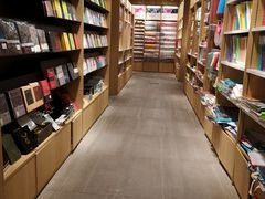 -覔书店(壹方城店)