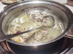 -喃喃椰·糟粕醋·椰子鸡火锅(七堡花园店)