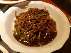 撒子牛肉丝-刘胖子家常菜·蹄花焖藕(中南店)