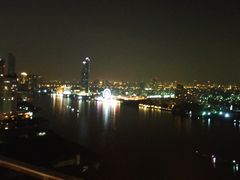 -阿瓦尼河滨曼谷酒店