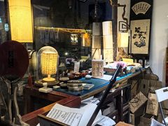 -邊城書店