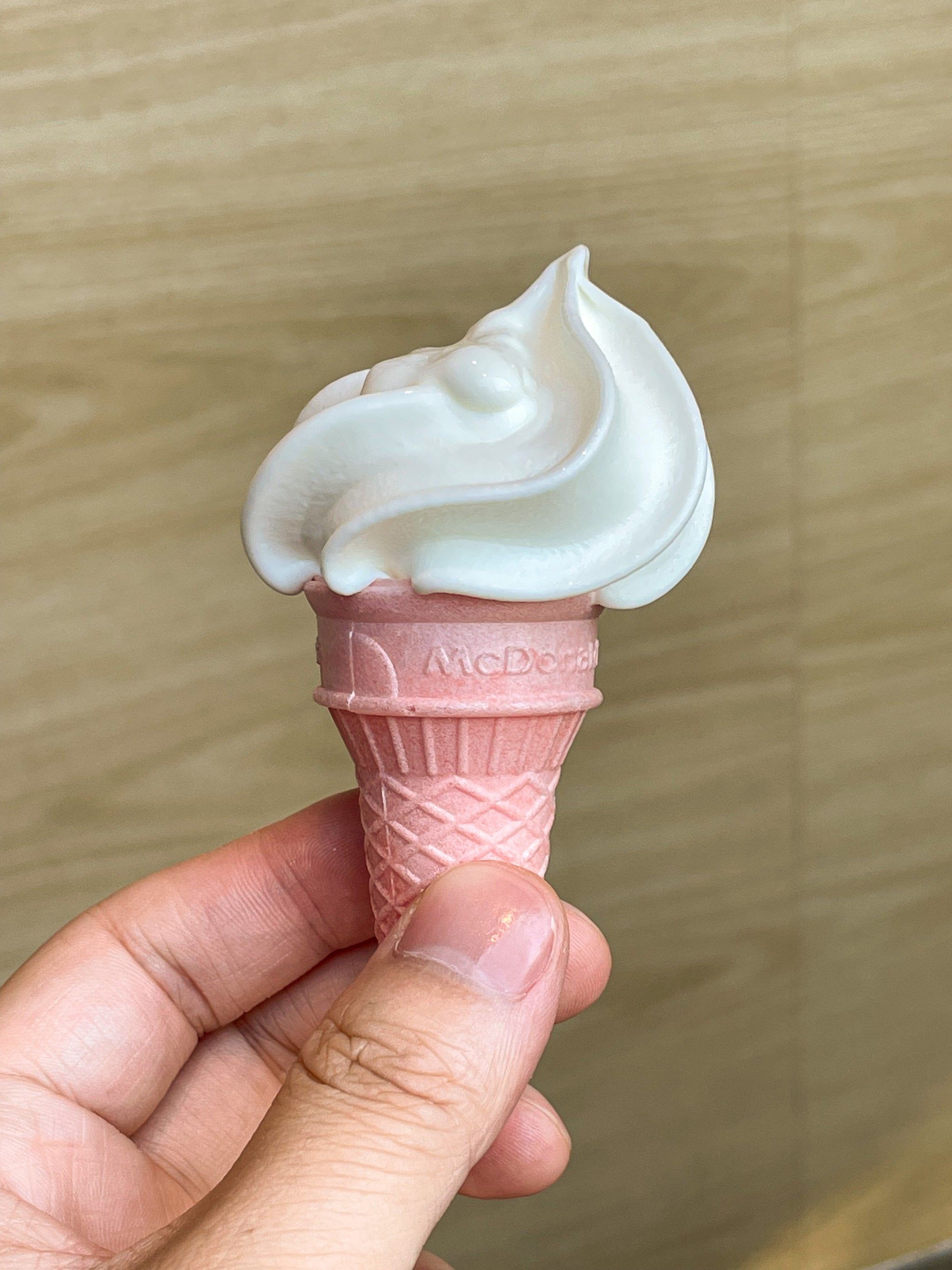 麦当劳你也太会了吧!mini樱花冰淇淋90