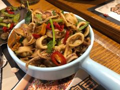 辣卤小鱿鱼-喝丢一只鞋海鲜烧烤·海肠捞饭(市场店)