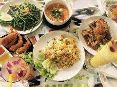 -Jungle Kitchen