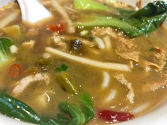 -牛八宝桂林米粉(八里庄店)