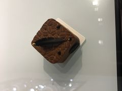 -BLACKSWAN黑天鹅(环球店)