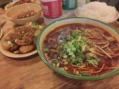-拈签一笑黄牛肉辣卤串串